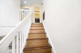 9847 Fairway Cove Ln, Plantation, FL 33324 - Photo 57