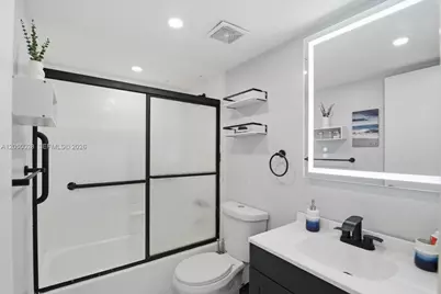 6175 W 20th Ave #311, Hialeah, FL 33012 - Photo 15