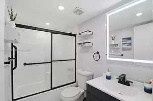 6175 W 20th Ave, Hialeah, FL 33012 - Photo 15