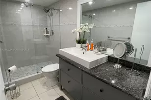 3800 S Ocean Dr, Hollywood, FL 33019 - Photo 17