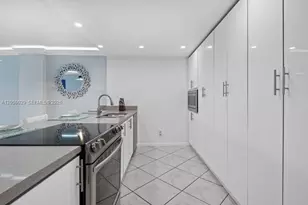 3800 S Ocean Dr, Hollywood, FL 33019 - Photo 5