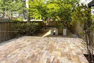 3148 Indiana St, Miami, FL 33133 - Photo 11