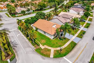 17971 SW 12th Ct, Pembroke Pines, FL 33029 - Photo 29