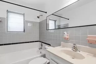 2513 NE 33rd Ave, Fort Lauderdale, FL 33305 - Photo 11