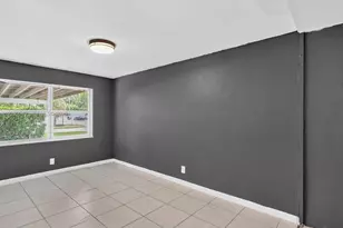 2513 NE 33rd Ave, Fort Lauderdale, FL 33305 - Photo 7