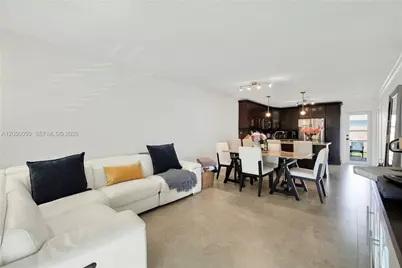 4260 SW 68th Ct, Miami, FL 33155 - Photo 3
