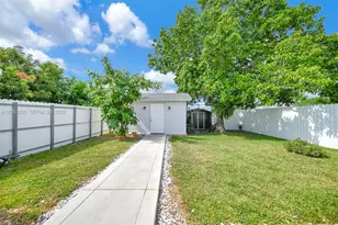 9720 SW 37th Terrace, Miami, FL 33165 - Photo 15