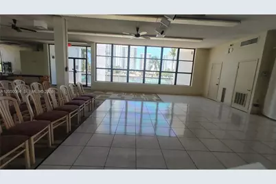 1000 Parkview Dr #125, Hallandale Beach, FL 33009 - Photo 51