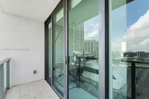 650 NE 32nd St, Miami, FL 33137 - Photo 27
