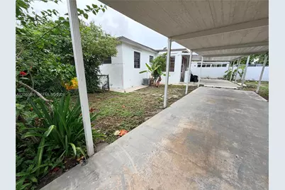 341 Aladdin St, Opa Locka, FL 33054 - Photo 7