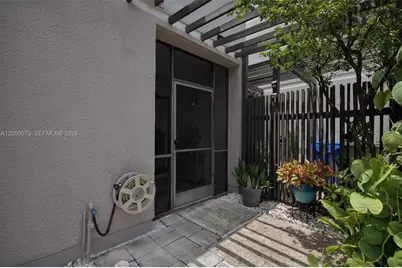 11213 NW 14th Ct, Pembroke Pines, FL 33026 - Photo 3