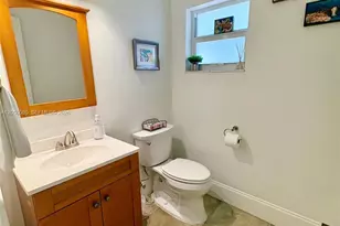 9833 NW 5th Ct, Plantation, FL 33324 - Photo 7