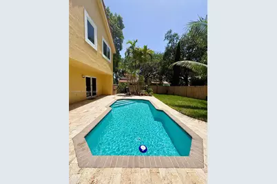9833 NW 5th Ct, Plantation, FL 33324 - Photo 37