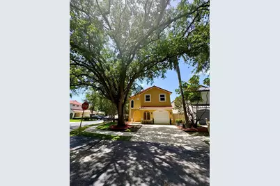 9833 NW 5th Ct, Plantation, FL 33324 - Photo 1