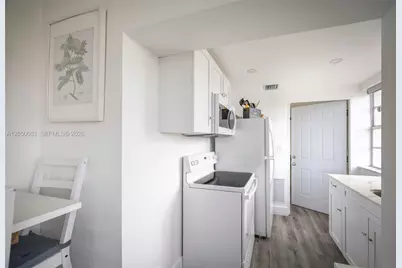 416 NW 58th Ave, Miami, FL 33126 - Photo 19