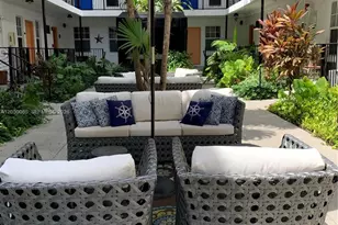 1330 Pennsylvania Ave, Miami Beach, FL 33139 - Photo 9