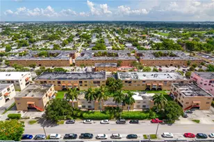 1305 W 53rd St, Hialeah, FL 33012 - Photo 21