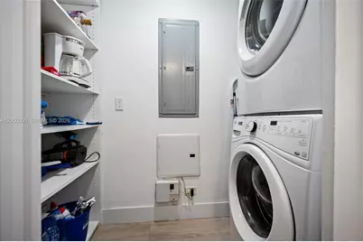 600 NE 27th St #1402, Miami, FL 33137 - Photo 25