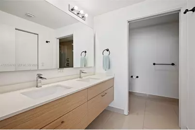 600 NE 27th St #1402, Miami, FL 33137 - Photo 15