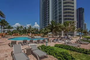 18101 Collins Ave, Sunny Isles Beach, FL 33160 - Photo 17