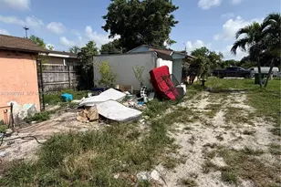 2954 NW 91st St, Miami, FL 33147 - Photo 11