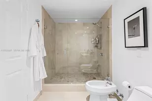 1643 Brickell Ave, Miami, FL 33129 - Photo 35