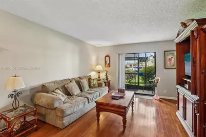 7094 Golf Colony Ct #104, Lake Worth, FL 33467 - Photo 11