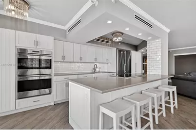 [Address not provided], Sunny Isles Beach, FL 33160 - Photo 15