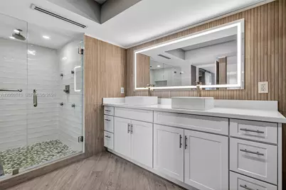[Address not provided], Sunny Isles Beach, FL 33160 - Photo 35