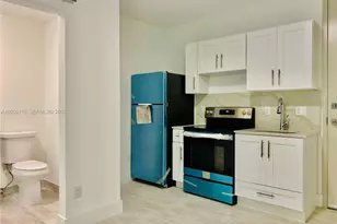 1201 Pennsylvania Ave, Miami Beach, FL 33139 - Photo 3