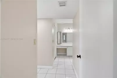 16252 Laurel Dr #201, Weston, FL 33326 - Photo 19