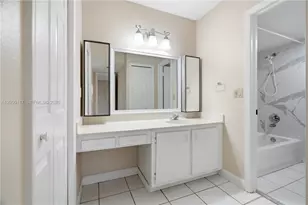 16252 Laurel Dr, Weston, FL 33326 - Photo 23