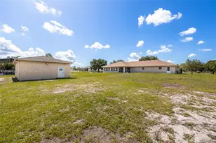7764 14th Pl, Labelle, FL 33935 - Photo 35