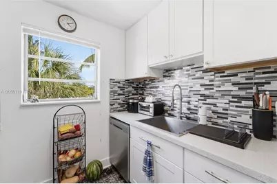 6246 SW 136th Ct #D202, Miami, FL 33183 - Photo 11