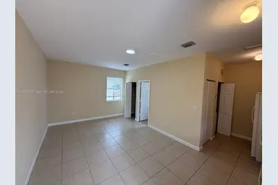 17021 SW 96th St #STUDIO, Miami, FL 33196 - Photo 9