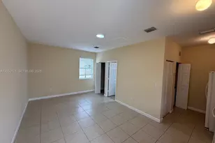 17021 SW 96th St, Miami, FL 33196 - Photo 9