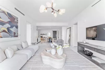 300 Biscayne Blvd Way #4309, Miami, FL 33131 - Photo 9