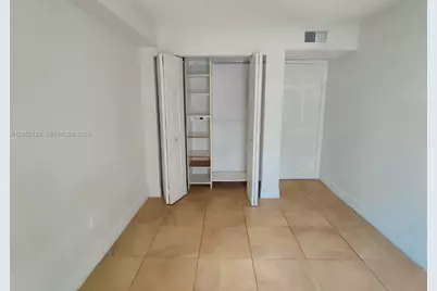 5705 W 20th Ave #215, Hialeah, FL 33012 - Photo 7