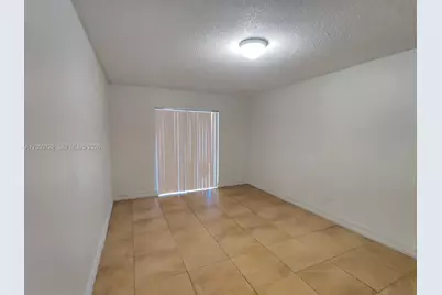 5705 W 20th Ave #215, Hialeah, FL 33012 - Photo 9