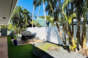 1632 NE 4th Pl, Fort Lauderdale, FL 33301 - Photo 13