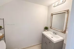 60 SW 13th St, Miami, FL 33130 - Photo 3
