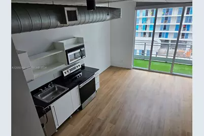 690 SW 1st Ct #1906, Miami, FL 33130 - Photo 3
