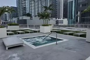 690 SW 1st Ct, Miami, FL 33130 - Photo 17