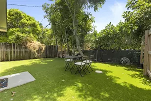 702 NW 18th St, Fort Lauderdale, FL 33311 - Photo 19