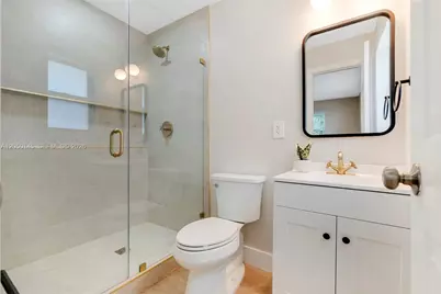 702 NW 18th St #1-2, Fort Lauderdale, FL 33311 - Photo 11