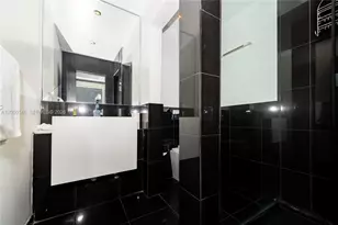 550 Michigan Ave, Miami Beach, FL 33139 - Photo 7