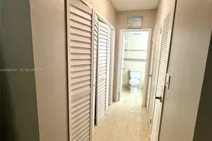 3725 S Ocean Dr, Hollywood, FL 33019 - Photo 9