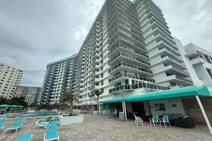 3725 S Ocean Dr, Hollywood, FL 33019 - Photo 17