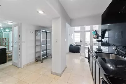 100 Lincoln Rd #1020, Miami Beach, FL 33139 - Photo 5