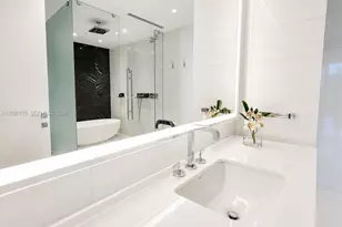 300 Biscayne Blvd Way, Miami, FL 33131 - Photo 21